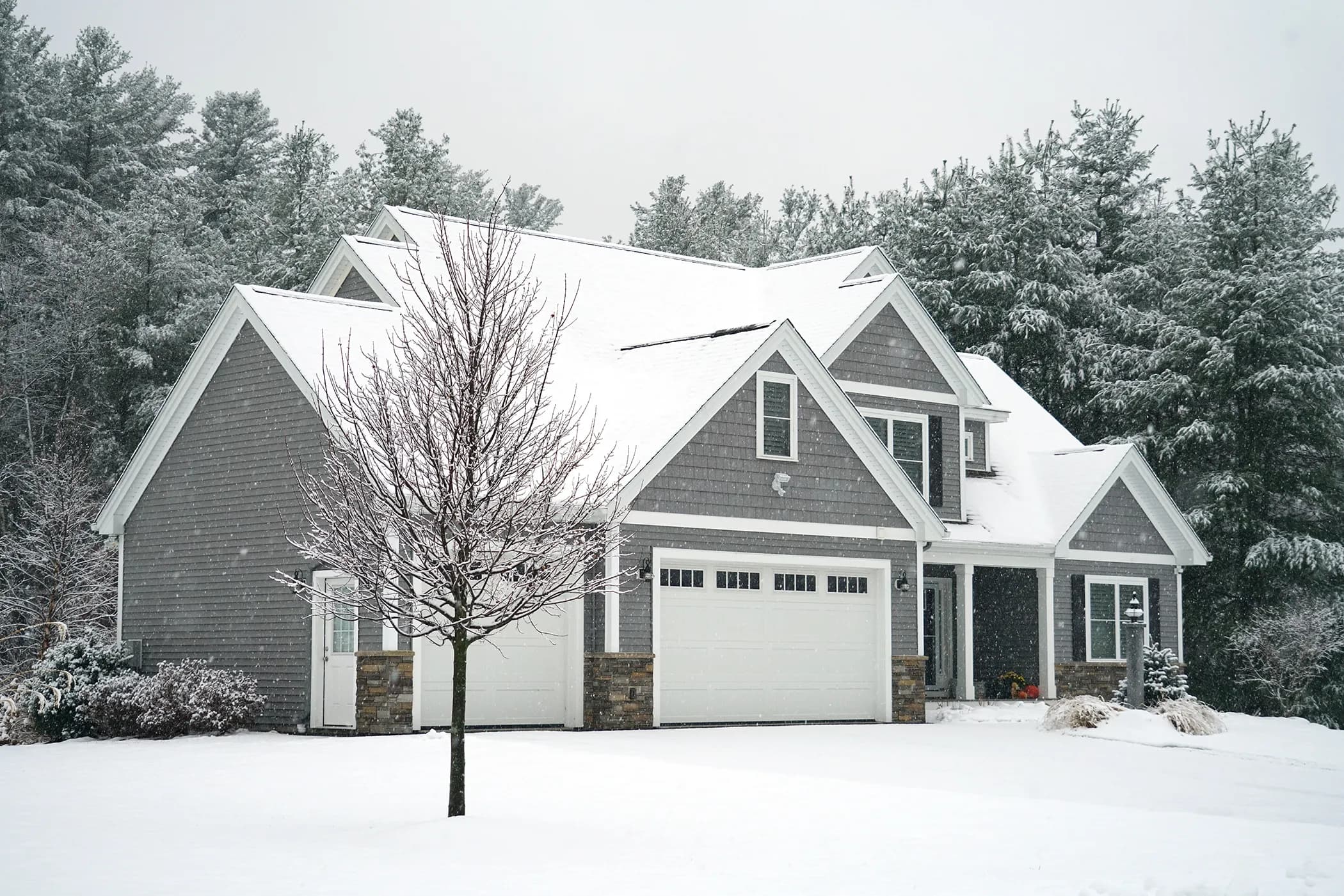 Featured post - How Pennsylvania Weather Affects Your Garage Doors and Windows